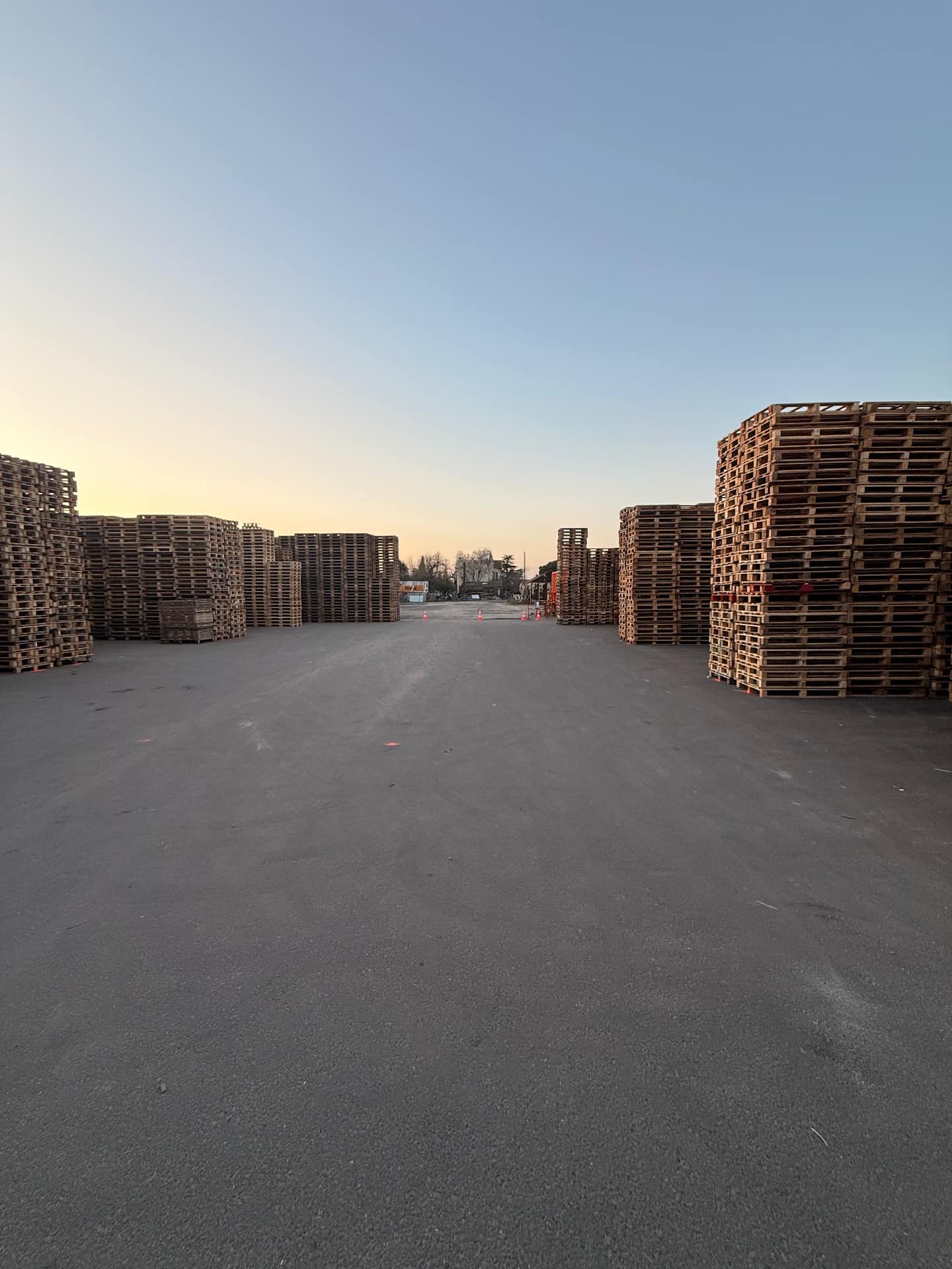 Centre de collecte et recyclage de palettes bois Palettes 31 à Toulouse